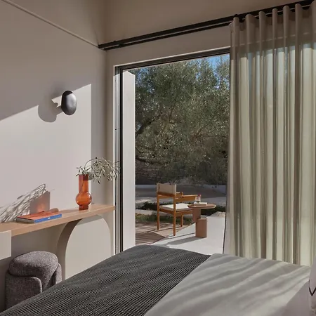 Noero Villa Lefkada City